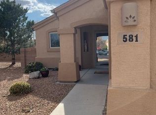 581 Primrose Ave SW, Los Lunas, NM 87031