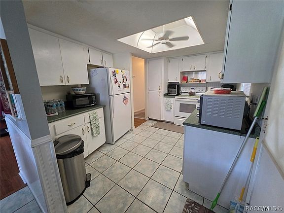 4th image of 9055 SW 102nd Ln