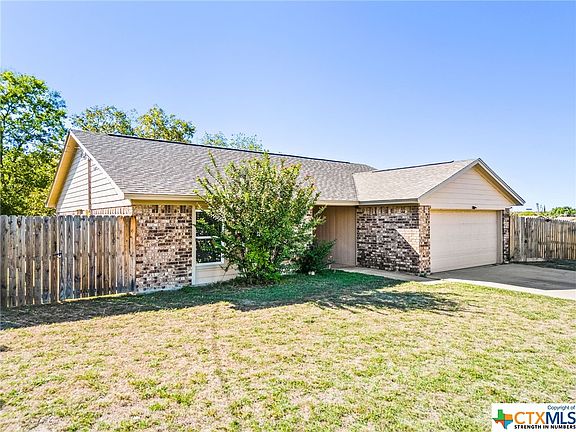 2nd image of 3001 Panhandle Dr