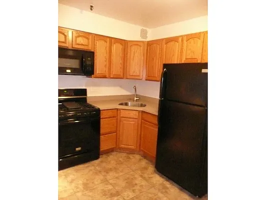 Rented by Brooklyn Heights Real Estate Inc | media 14