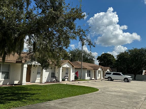 2nd image of 220 S Orange Ave #220