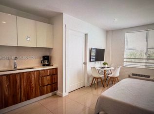 924 Marseille Dr #244, Miami Beach, FL 33141