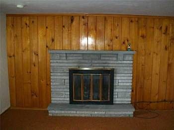 5th image of 6106 Broad St