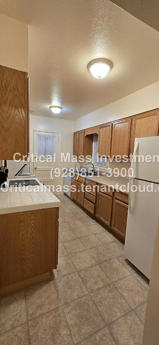 Building Photo - 214 W Aspinwall St #3