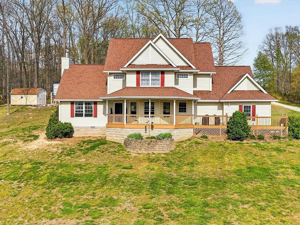 1st image of 692 N Parker Ln