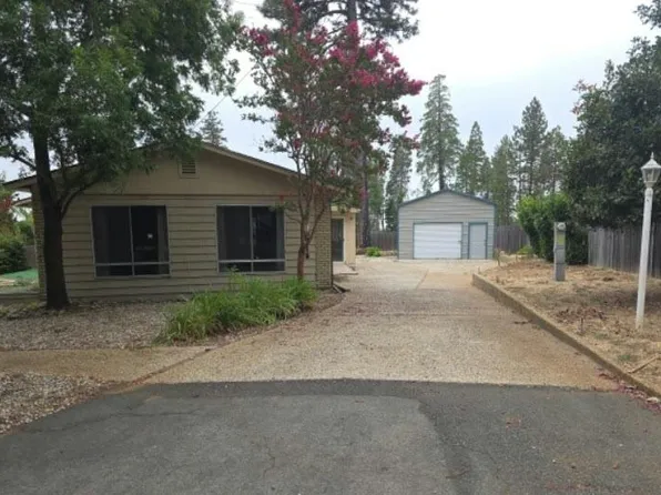13715 Eureka Dr, Magalia, CA 95954