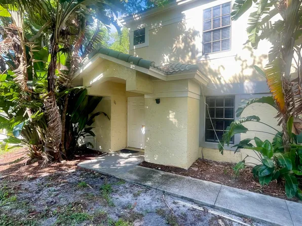 678 Via Toscana, Wellington, FL 33414