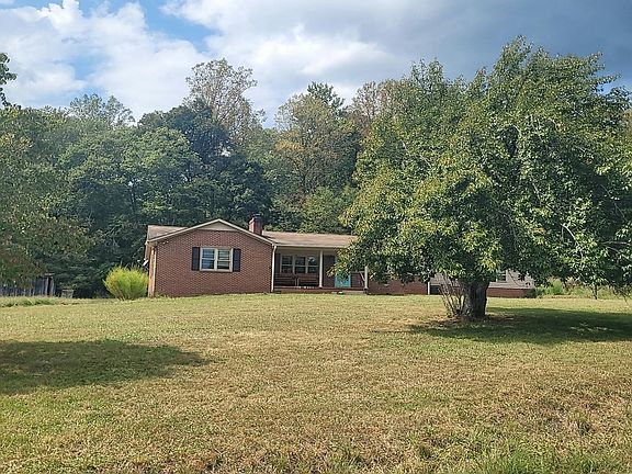 3rd image of 3165 Ayers Orchard Rd