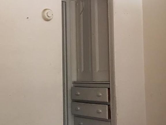 4th image of 150 Herkimer St #2