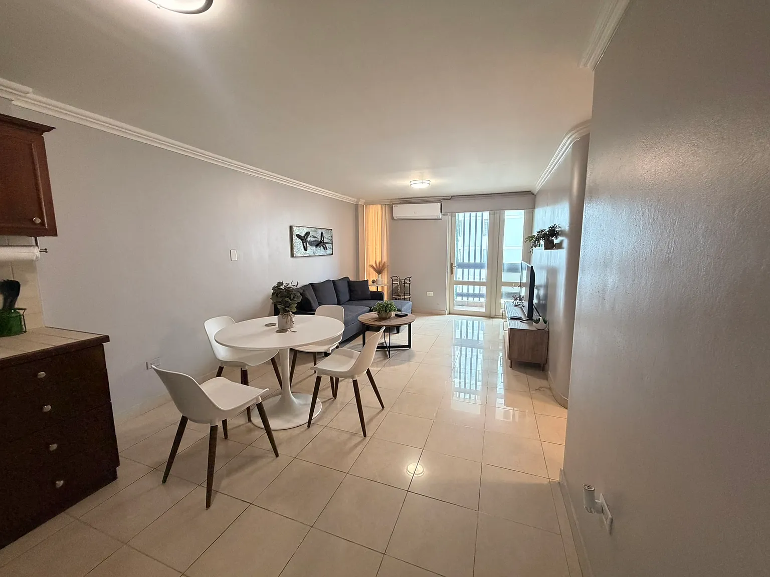 1 bed, 548 sqft, $1,900 — Photo 3