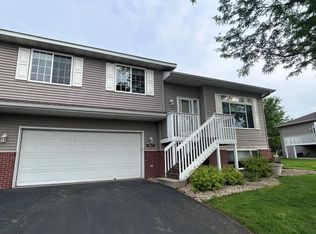 1407 Presidential Dr, Northfield, MN 55057