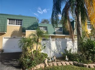 5858 Harbour Club Rd, Fort Myers, FL 33919