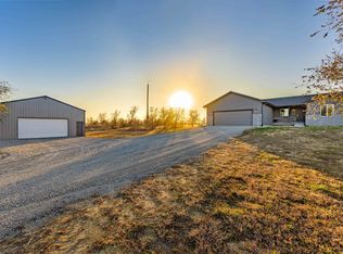 2101 21st Rd, Udall, KS 67146
