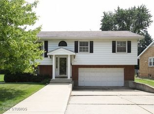 410 E 31st St, La Grange Park, IL