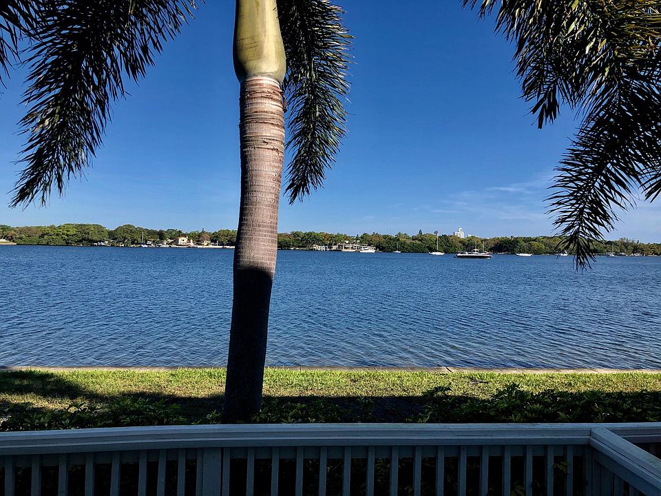 1st image of 155 Pompano Dr SE APT B