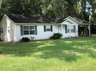 124 Hillcrest Cir NE, Branford, FL 32008