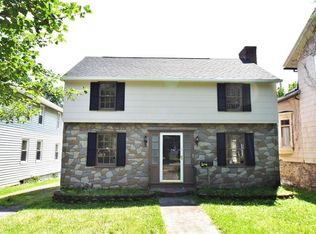 195 Gibson St, Canandaigua, NY 14424