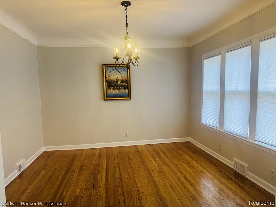 907 Lockwood Rd, photo 11