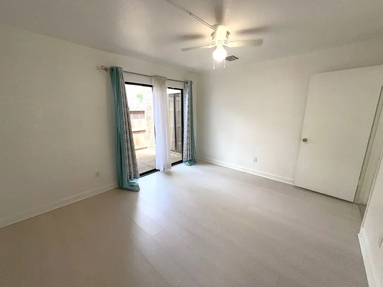 8100 Cambridge St #75 — Photo 5