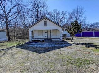 5017 Lathrop Ave, Kansas City, KS 66104