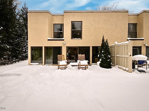 2nd image of 6826 Old Royalton Rd #1