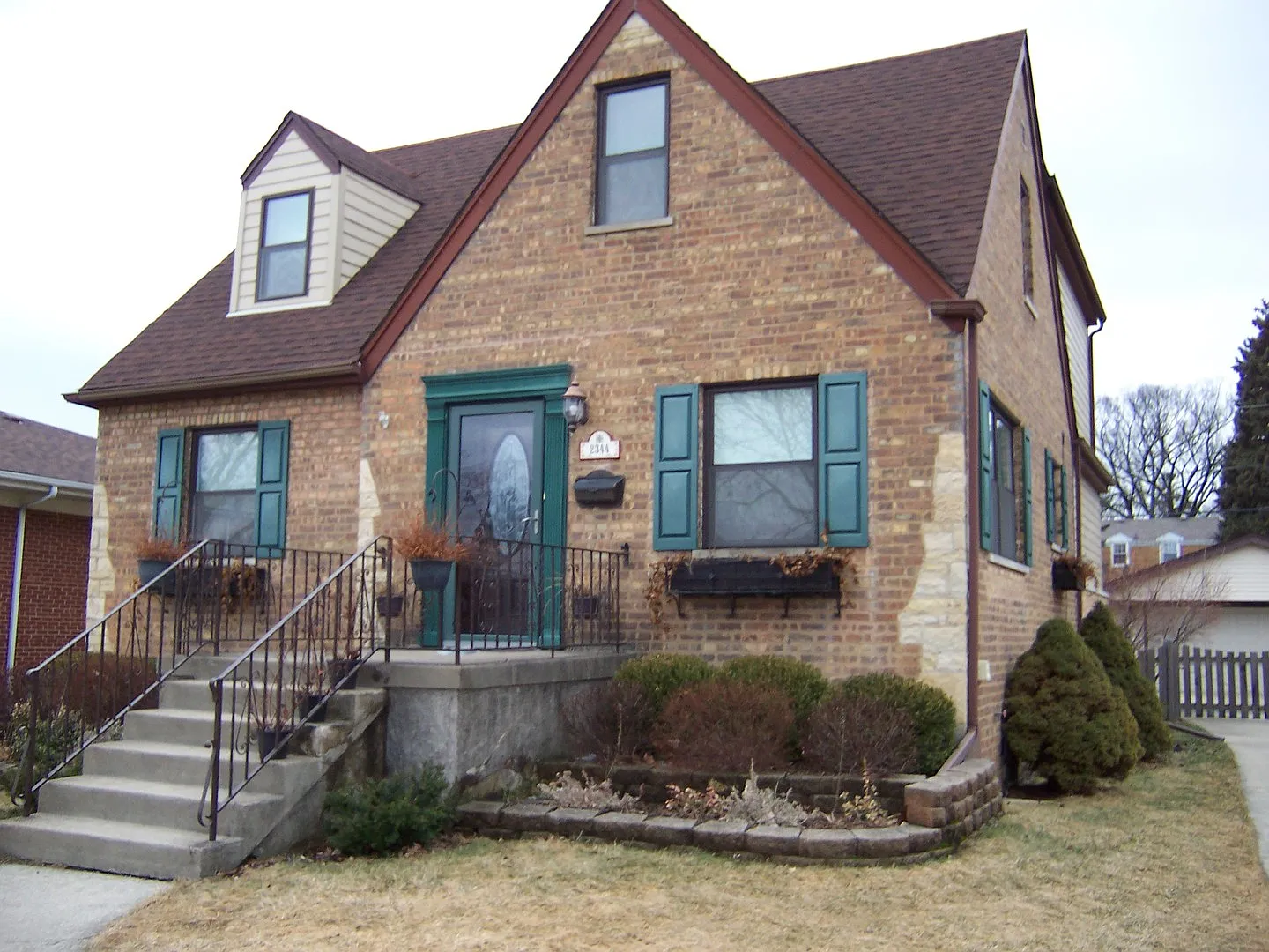 2344 Buckingham Ave photo 1