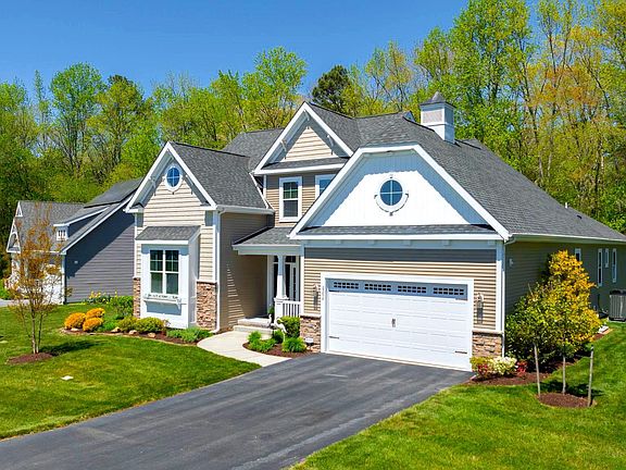 4th image of 23876 Samuel Adams Cir