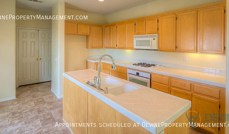 42547 Drennon Ct — Photo 4