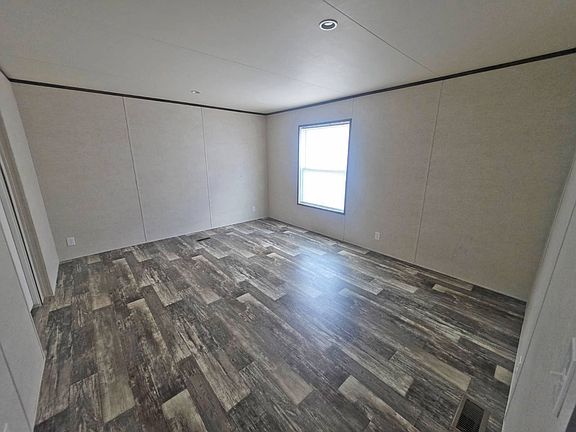 5th image of 781 W Walcott Rd #170