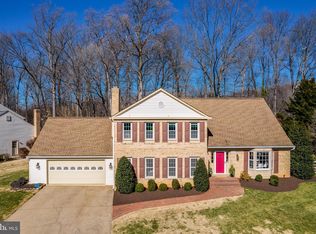 1819 Abbey Oak Dr, Vienna, VA 22182