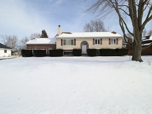 12965 S Hadfield Dr, Plainfield, IL 60585