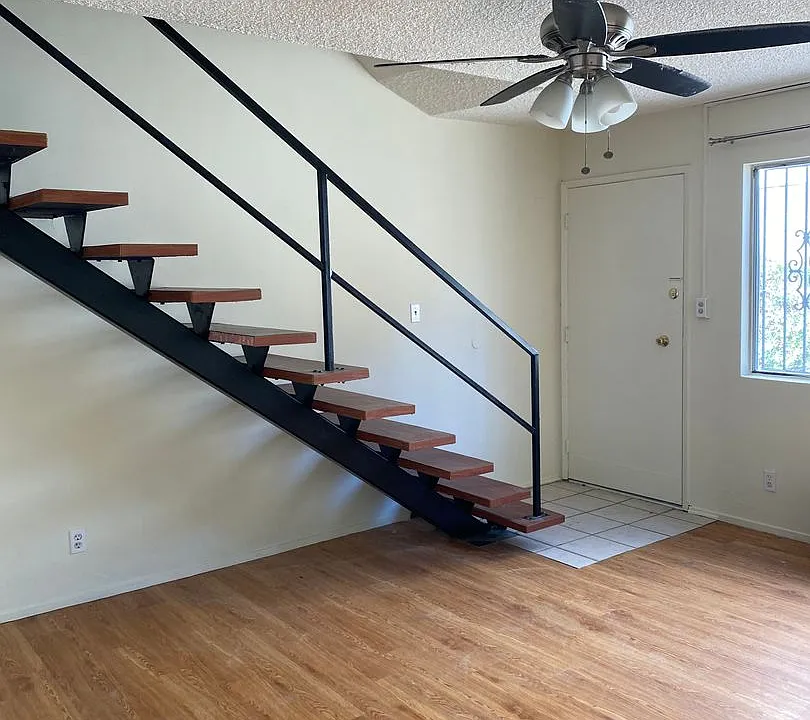 3636 Monon St