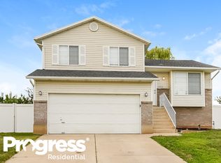 2024 Katies Way, Clearfield, UT 84015