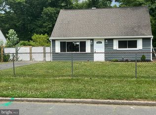 1004 Terrace Blvd, Ewing, NJ 08618