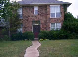 1018 Aries St, Cedar Hill, TX 75104