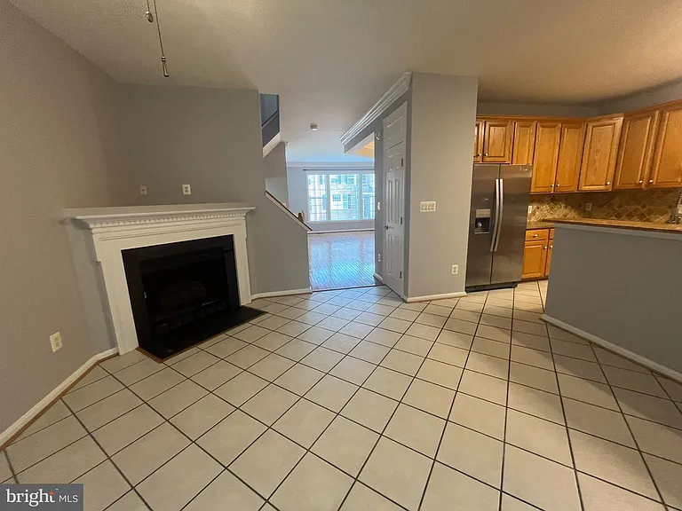 47670 Loweland Ter — Photo 11