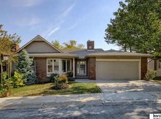 821 N 131st Ct, Omaha, NE 68154