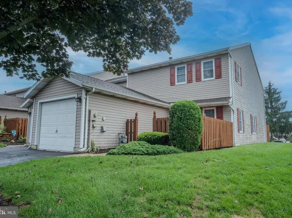 401 Bentwood Ln, York, PA 17408