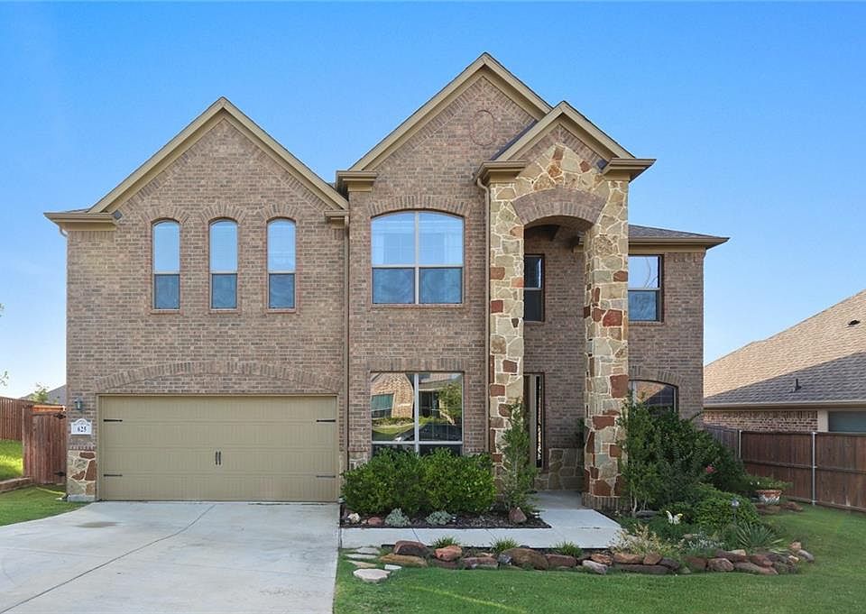 1st image of 625 Allister Ct