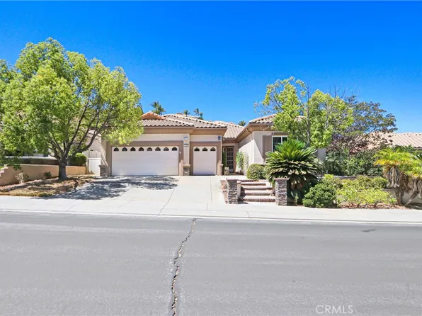 2360 Wailea Beach Dr, Banning, CA 92220