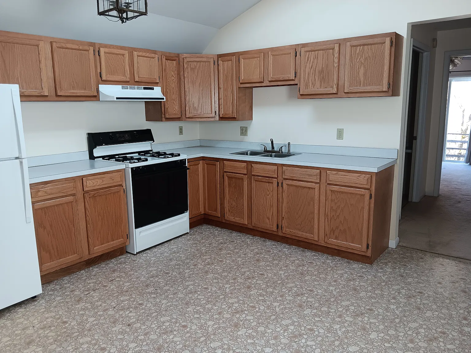 1 bed, $850 — Photo 2