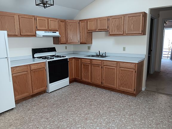 2nd image of 7783 Otto Rd #5