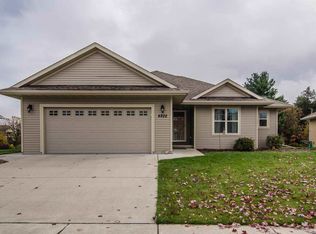 4822 Isabella Cir, Hobart, WI 54155