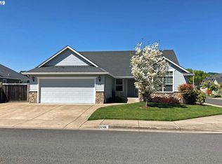 6748 Moses Pass, Springfield, OR 97478