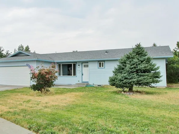 127 Goodall St, Mountain Home, ID 83647