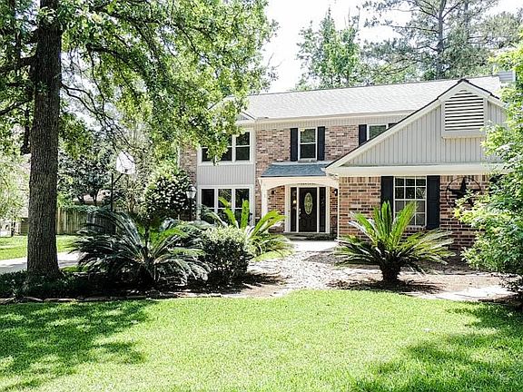 Spectacular curb appeal.