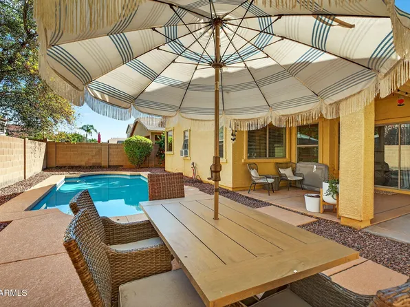 4212 E Washington Ct, Gilbert, AZ 85234