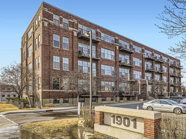 1901 E Hennepin Ave Unit 408, Minneapolis, MN 55413