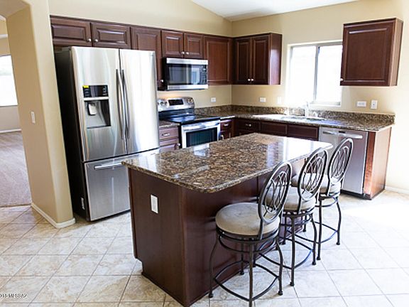 2nd image of 8986 S Silkwood Ln