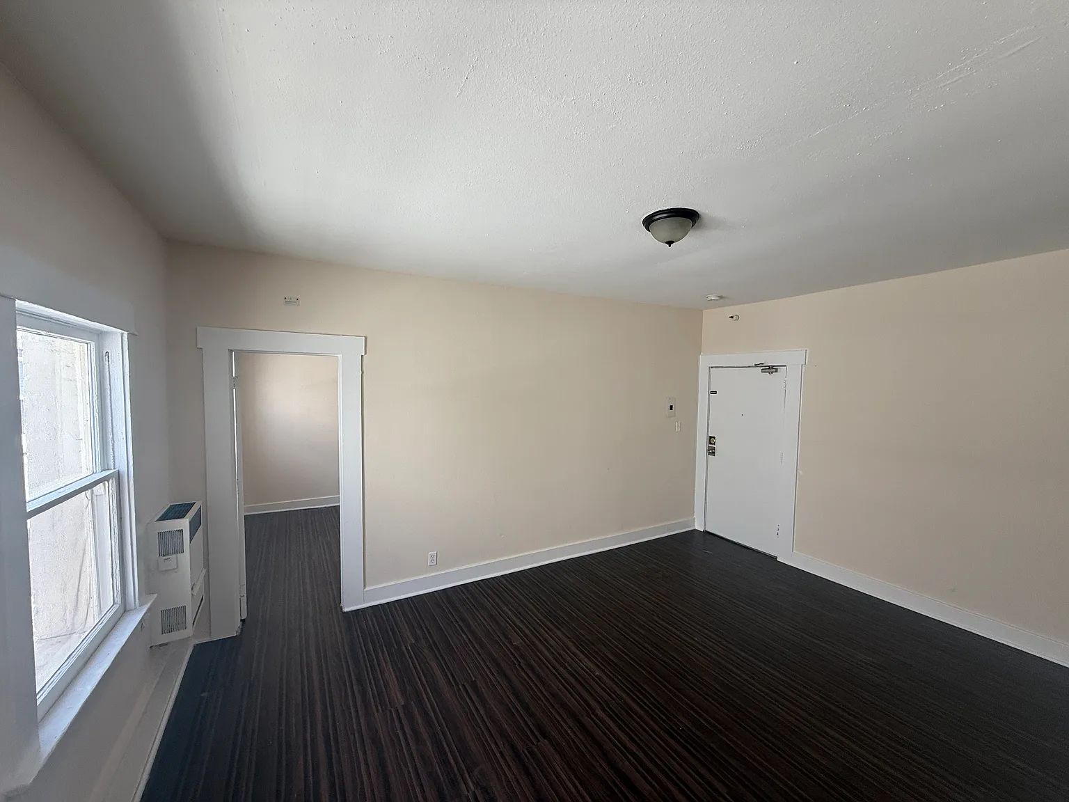 1312 Maryland St — Photo 3